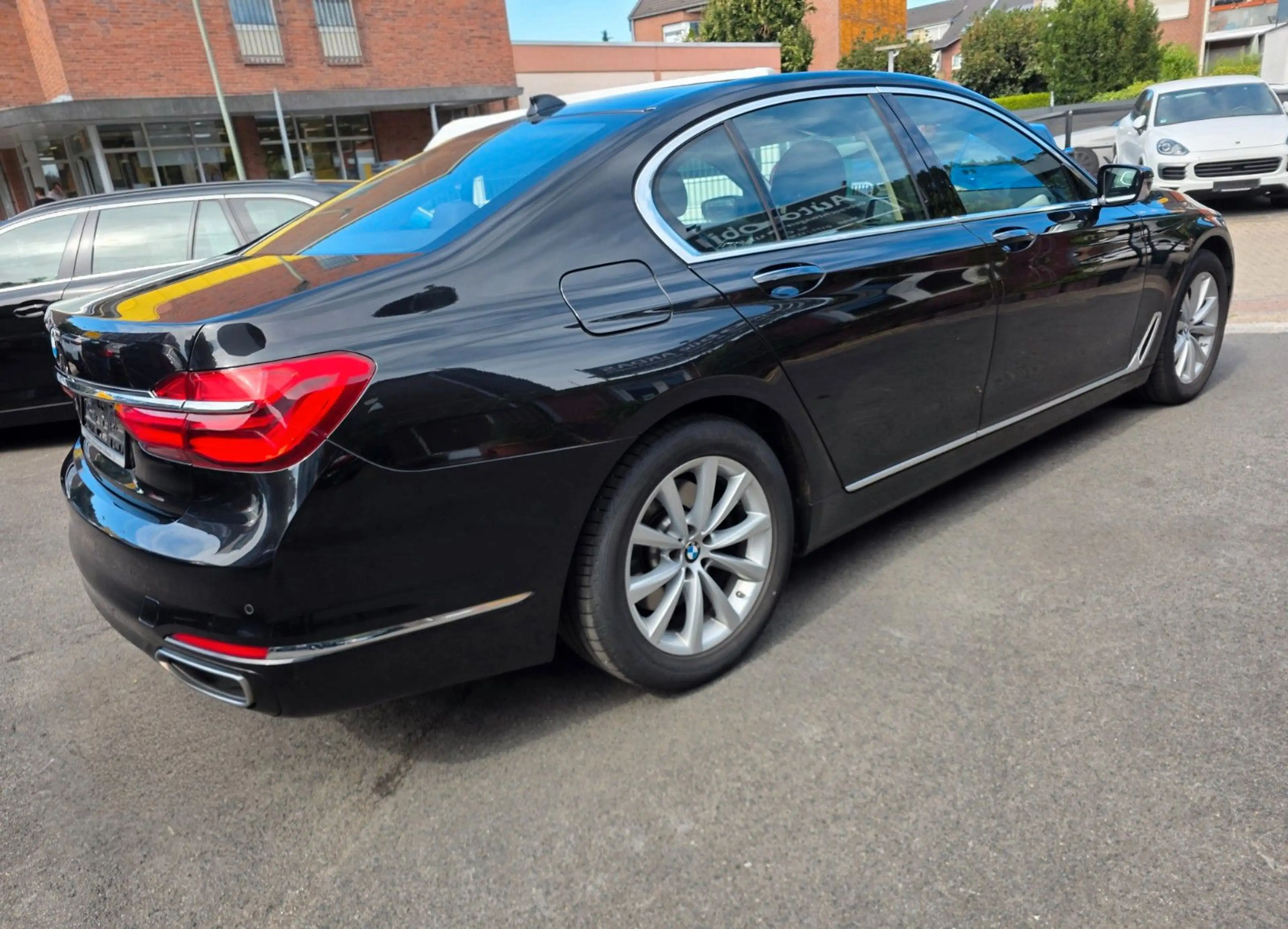 BMW 730 d 1.Hand-HeadUp-GSD-TV-Unfallfrei-Top Zustan — photo 6