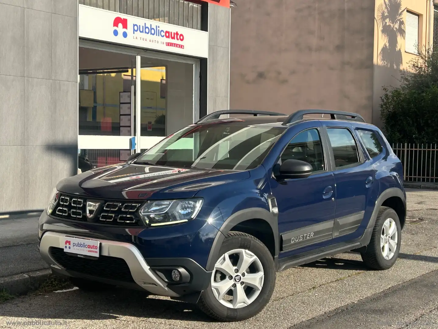 Dacia Duster 1.0 TCe 100 CV ECO-G 4x2 Comfort Blau - 1
