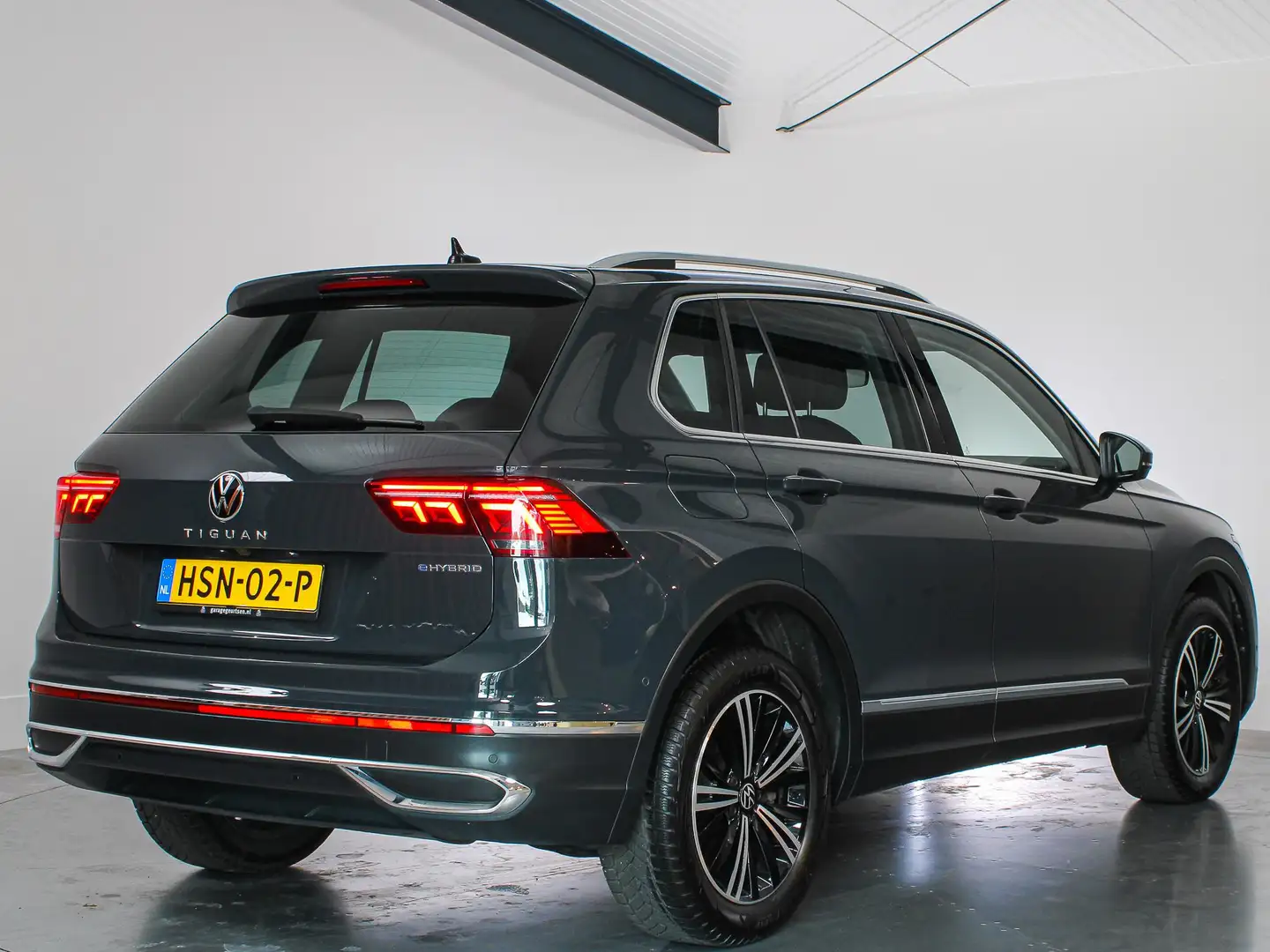 Volkswagen Tiguan 1.4 TSI eHybrid Elegance, PHEV, IQ-LED, Virtual, N Grijs - 2