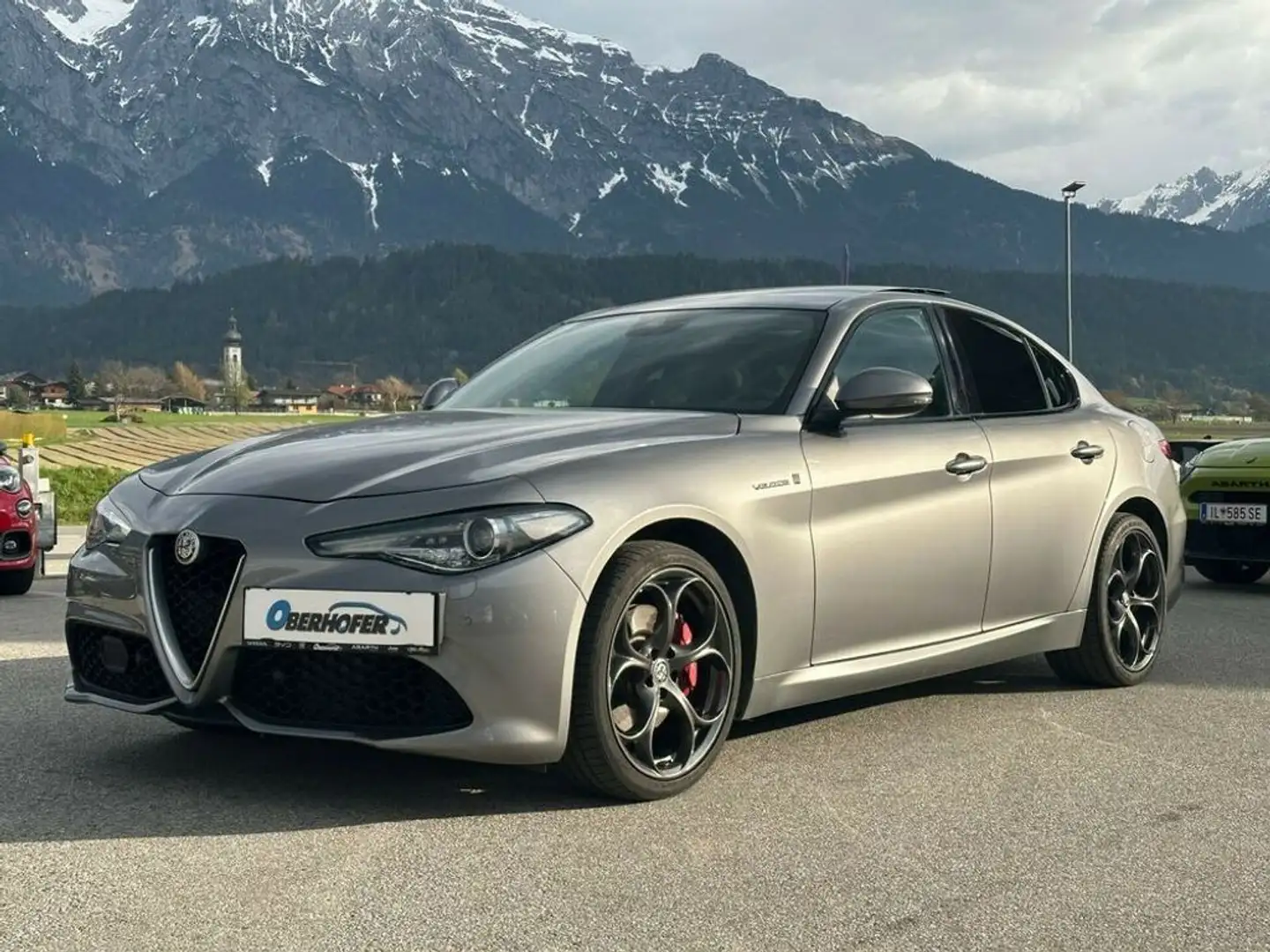 Alfa Romeo Giulia Veloce Q4 2.0 280 ATX GLASDACH Grau - 2