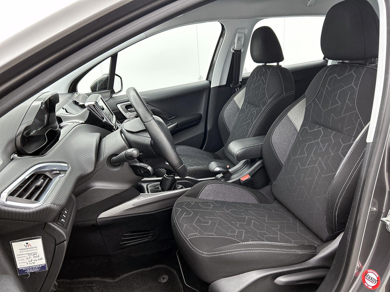 Peugeot 2008 SUV Blue Lion 110pk | Lage kilometerstand! | 100% — photo 9
