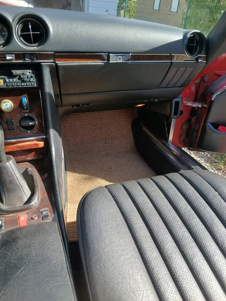 Mercedes-Benz SL 280, foto 7
