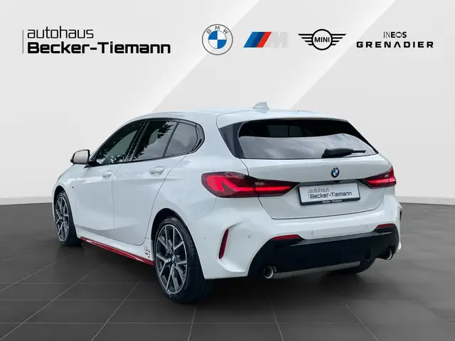 BMW M view 4