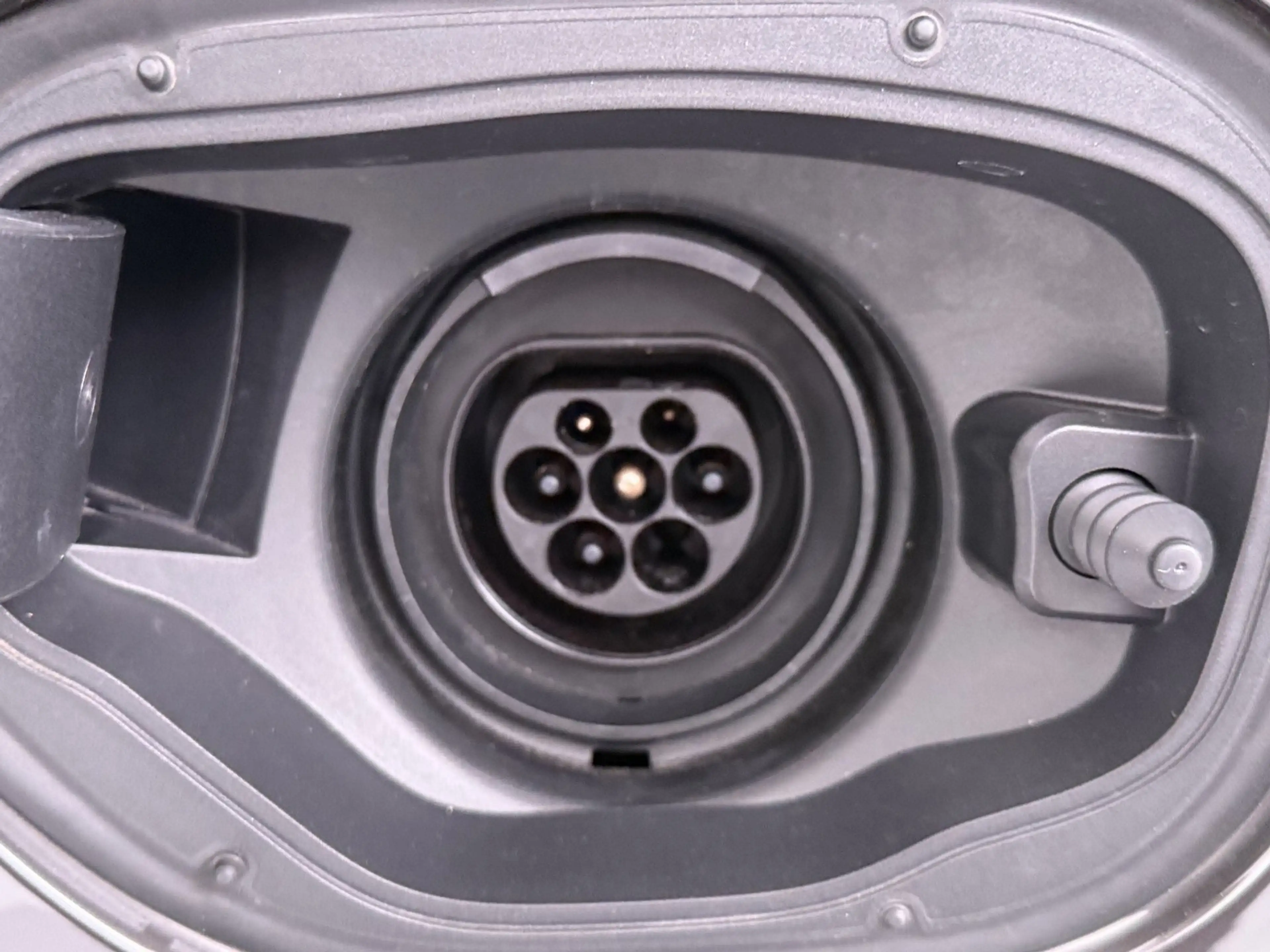 Volvo XC90 T8 Plus Bright AWD — photo 14
