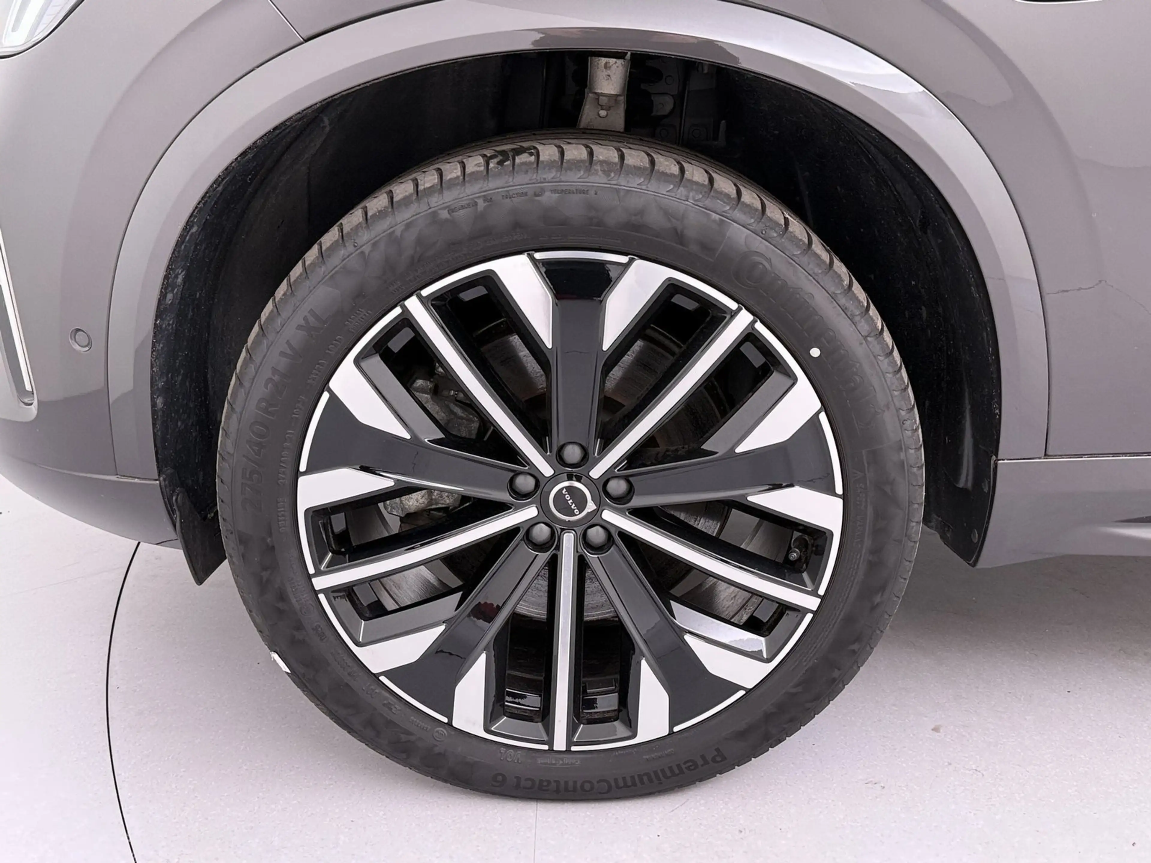Volvo XC90 T8 Plus Bright AWD — photo 9