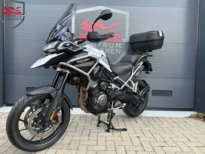Triumph Tiger 1200 - foto 2