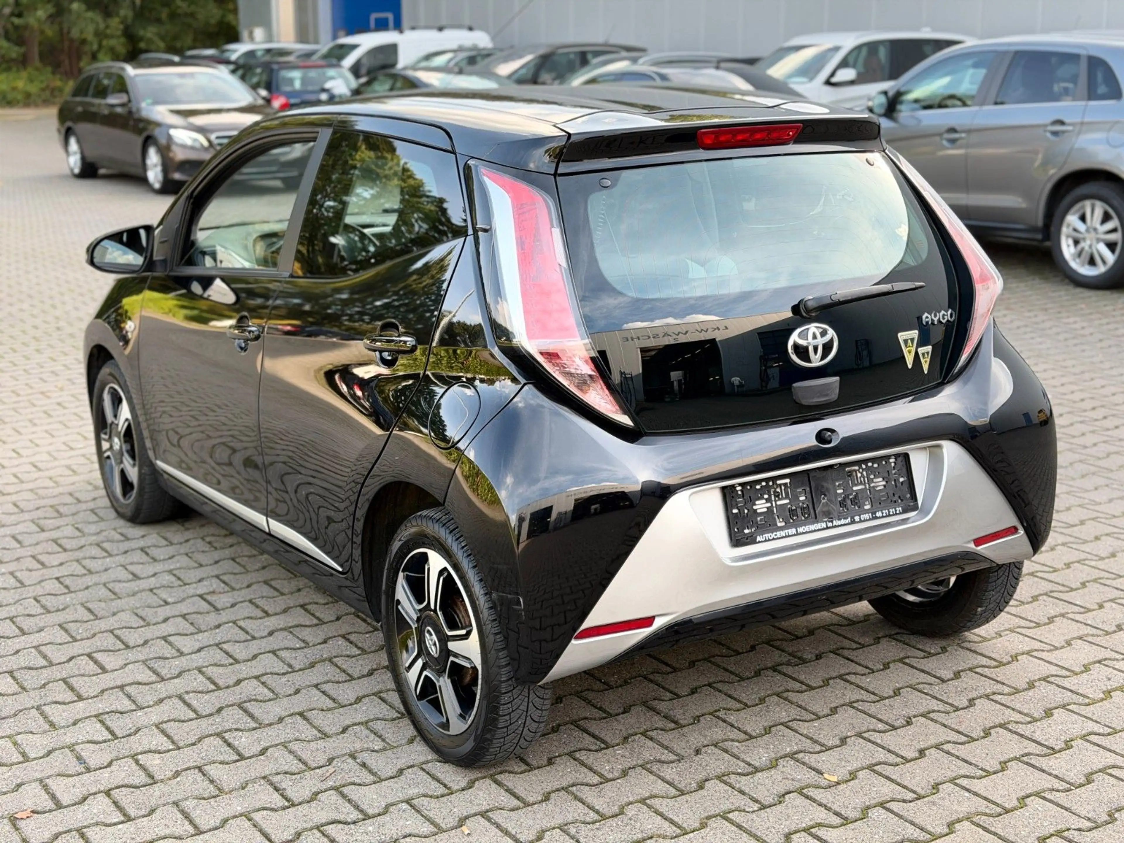 Toyota Aygo AYGO *x-clusiv *Kamera *Navi *Touchscreen* — photo 11