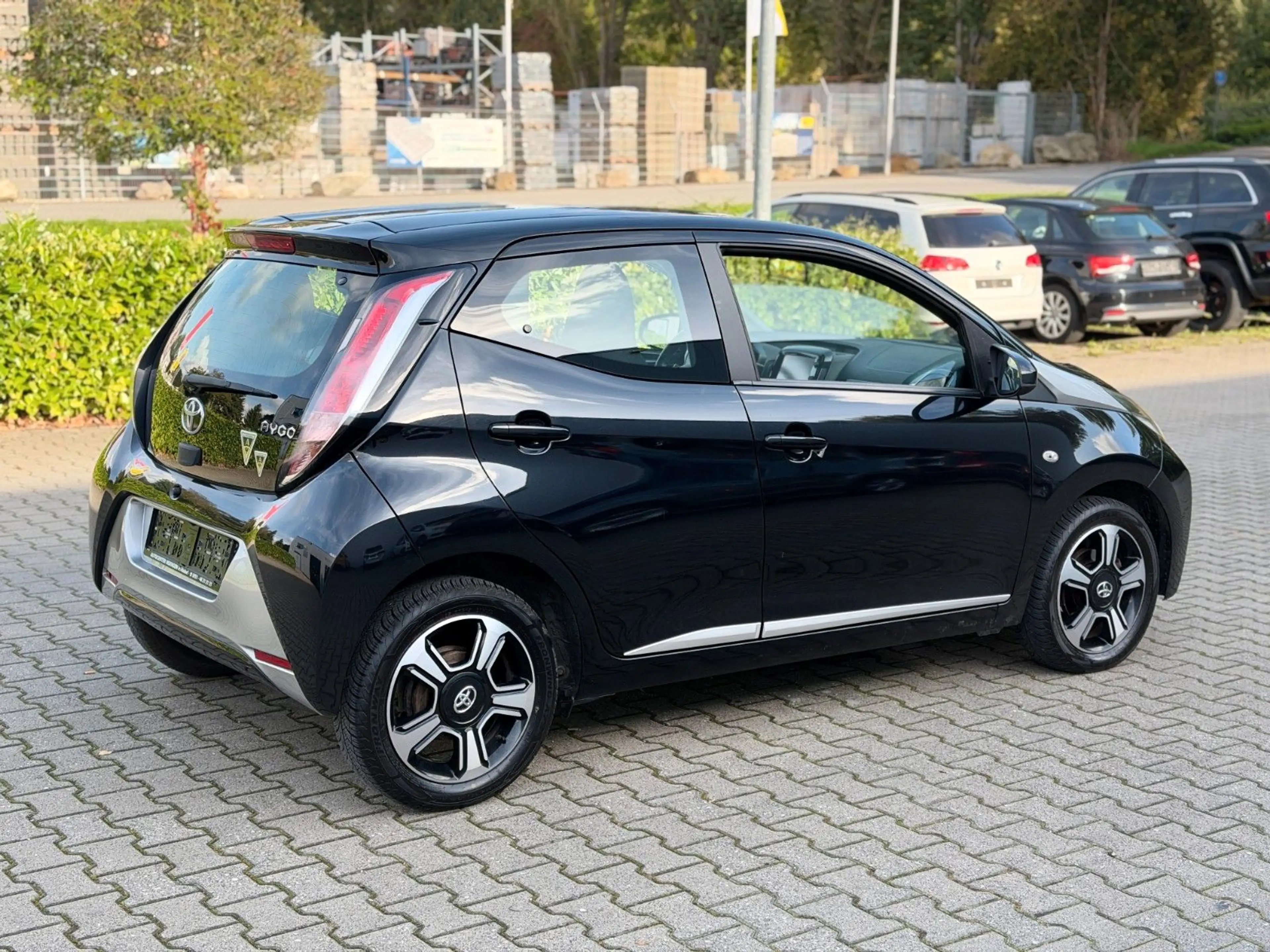 Toyota Aygo AYGO *x-clusiv *Kamera *Navi *Touchscreen* — photo 10