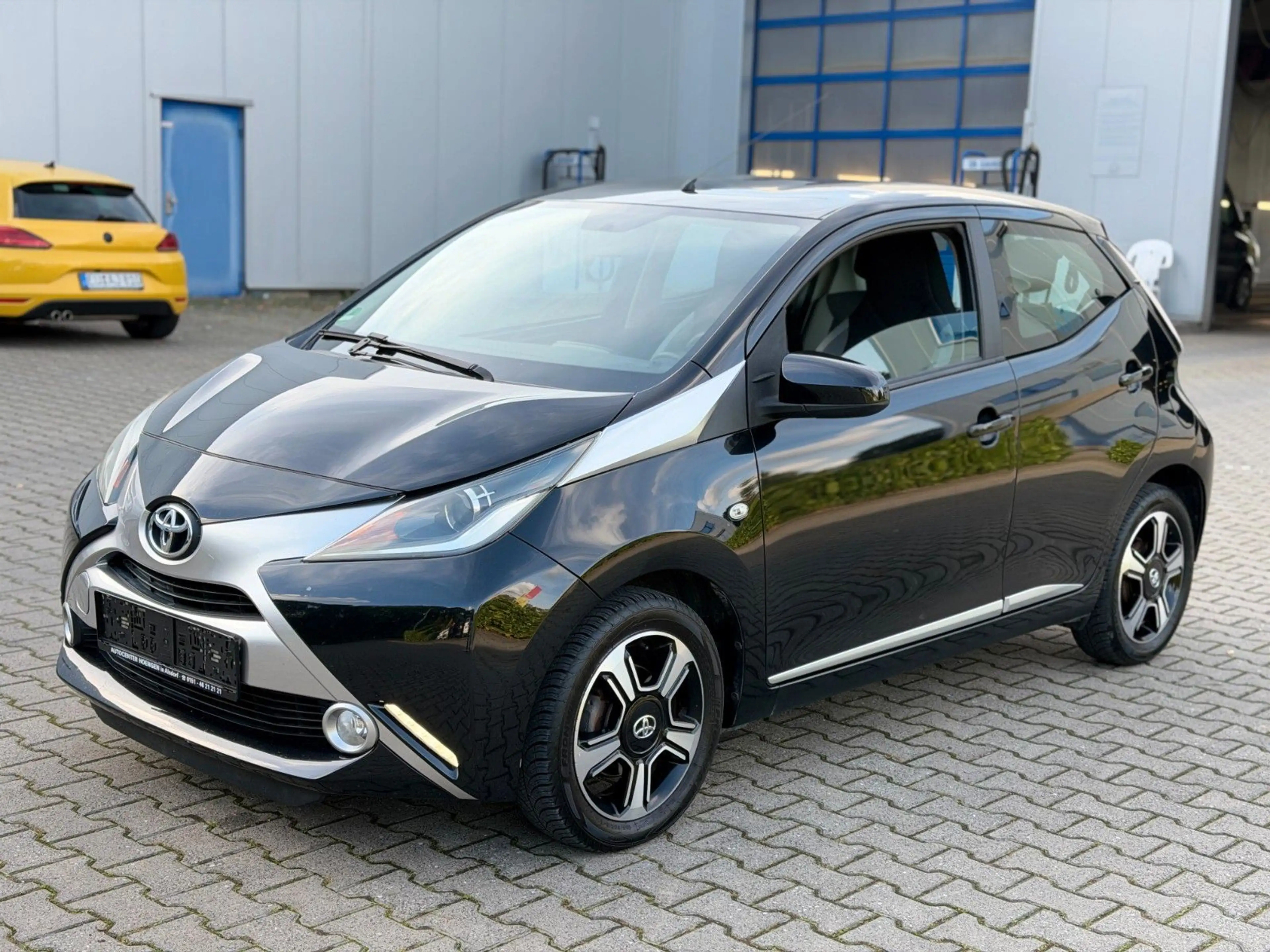Toyota Aygo AYGO *x-clusiv *Kamera *Navi *Touchscreen* — photo 7