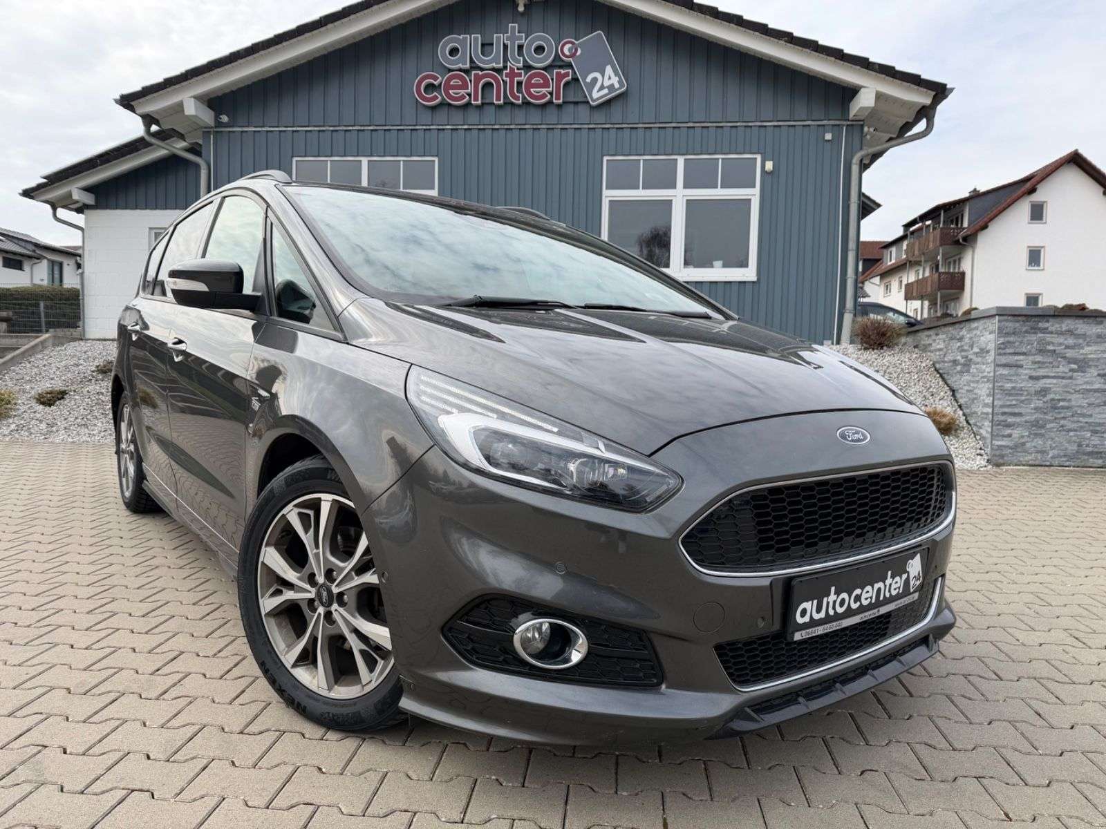 Second hand Ford S-Max 1.5 ST-Line