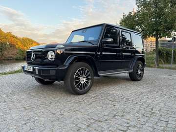 V8