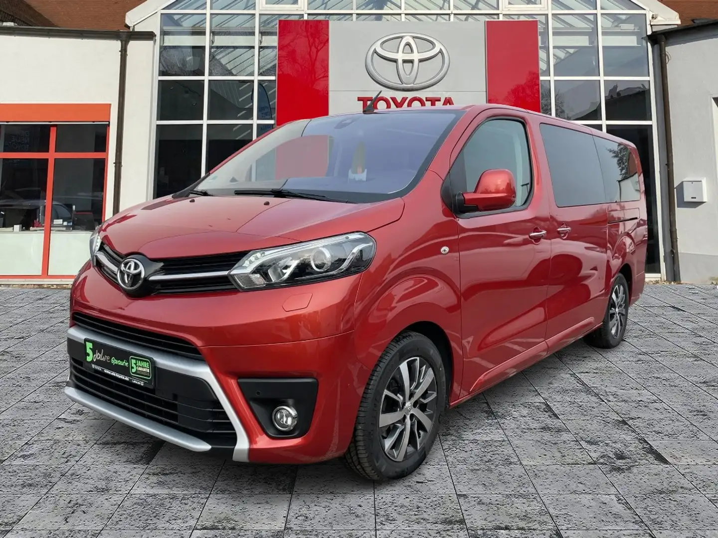 Toyota Proace Verso 2.0 L2 Executive Standhz. AHK HUD Orange - 2