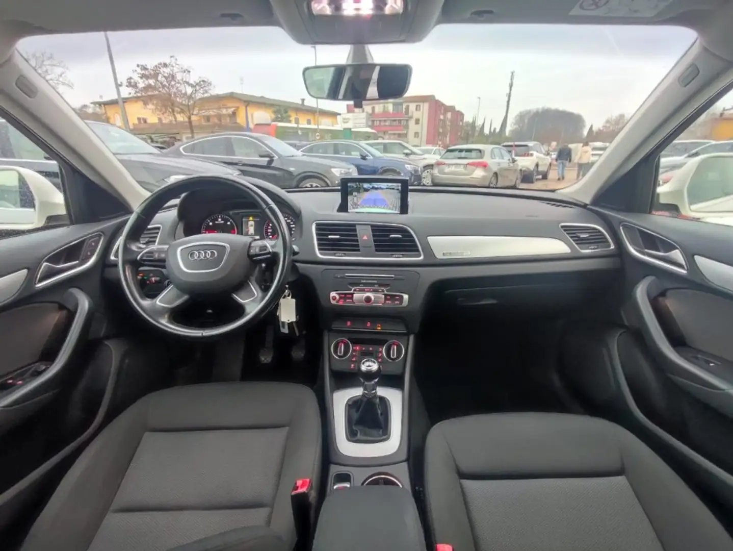 Audi Q3 2.0 TDI 150 CV quattro Business Bianco - 2