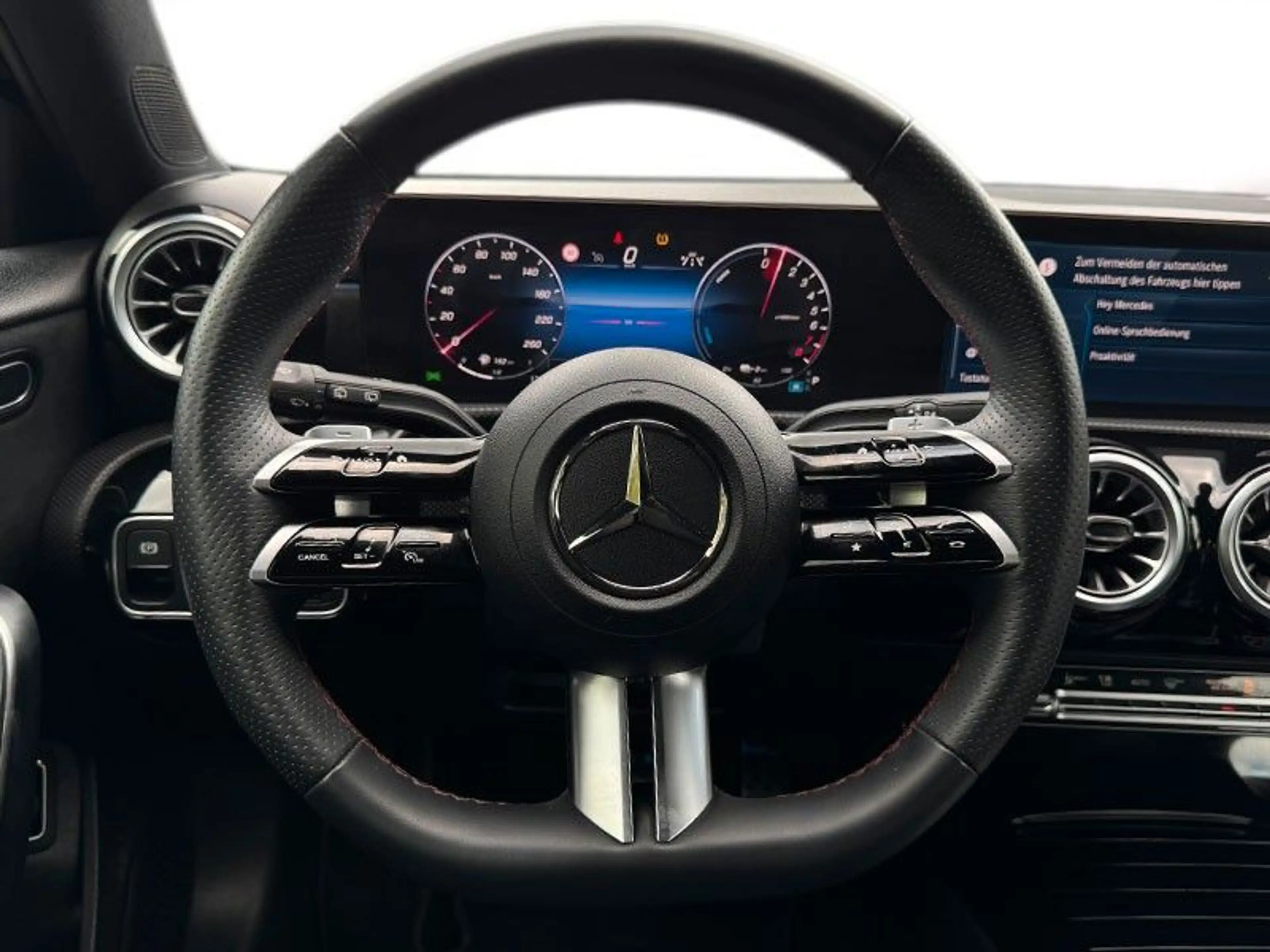 Mercedes-Benz A 250 A A 250 e — photo 12