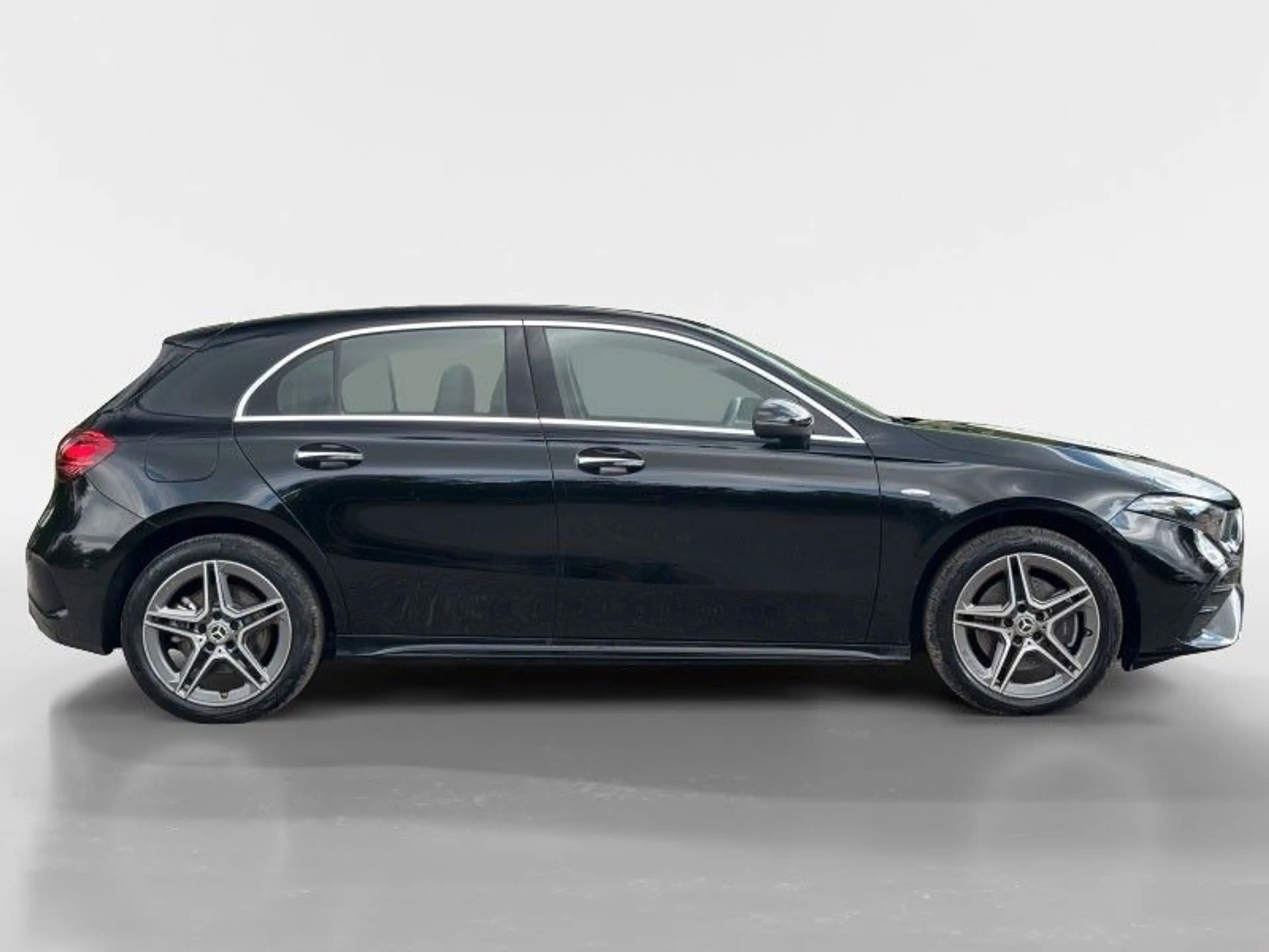 Mercedes-Benz A 250 A A 250 e — photo 7