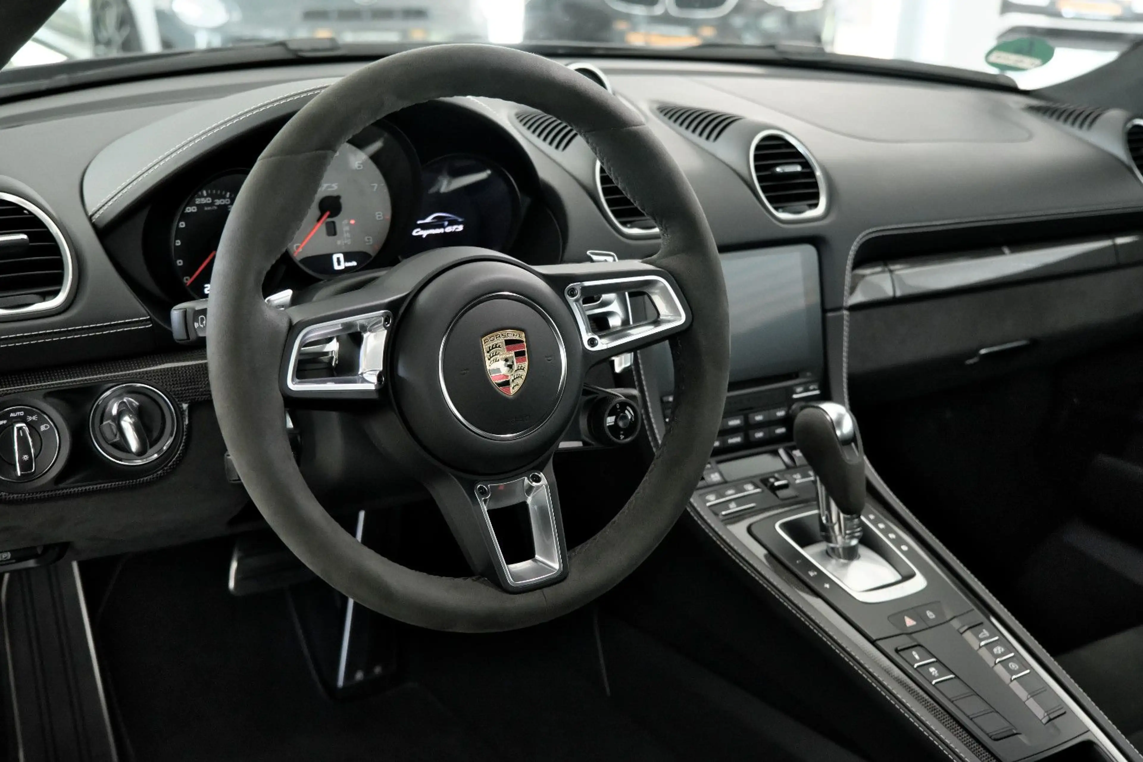 Porsche Cayman 4.0 GTS PDK Burmester GTS-Interieur DE-FZ — photo 10