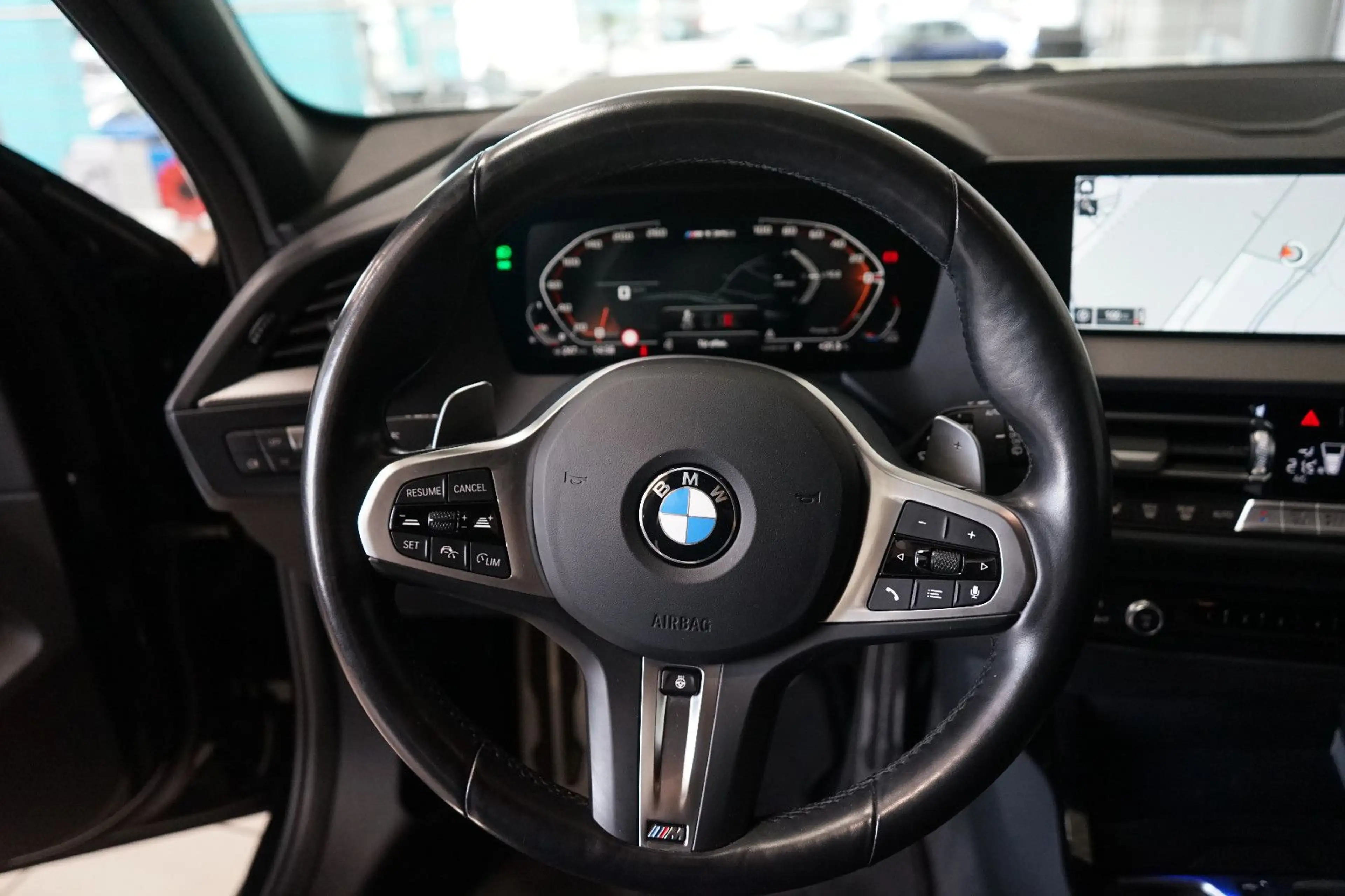 BMW 135 i xDrive 19"+HUD+Kamera+ACC+HarmanKardon+SHZ — photo 13
