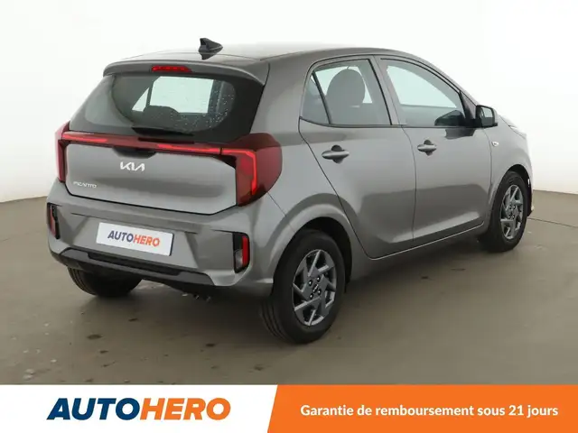 Kia Picanto view 6