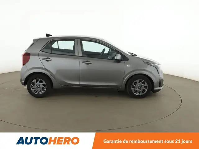 Kia Picanto view 7