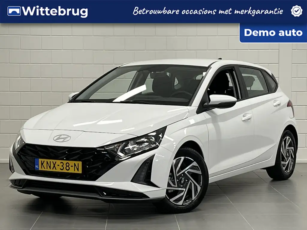 Hyundai i20 2026 из Европы — купить под ключ