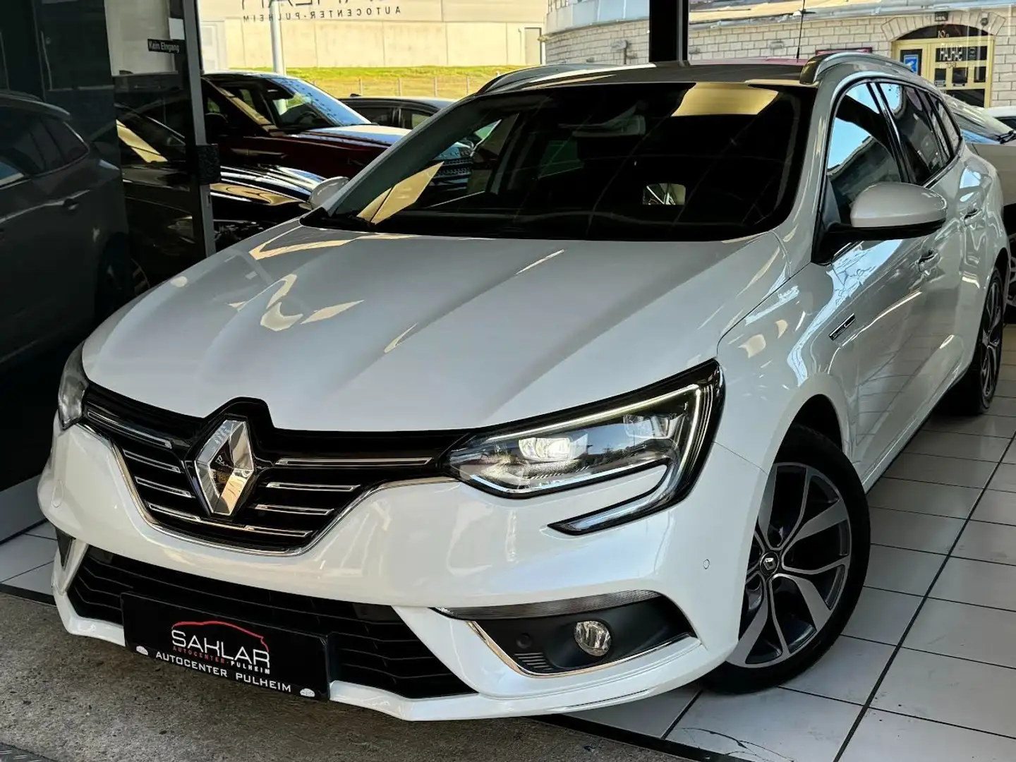 Renault Megane BOSE-Edition°MASSAGE°KAM°AUT°LED°SP - 1