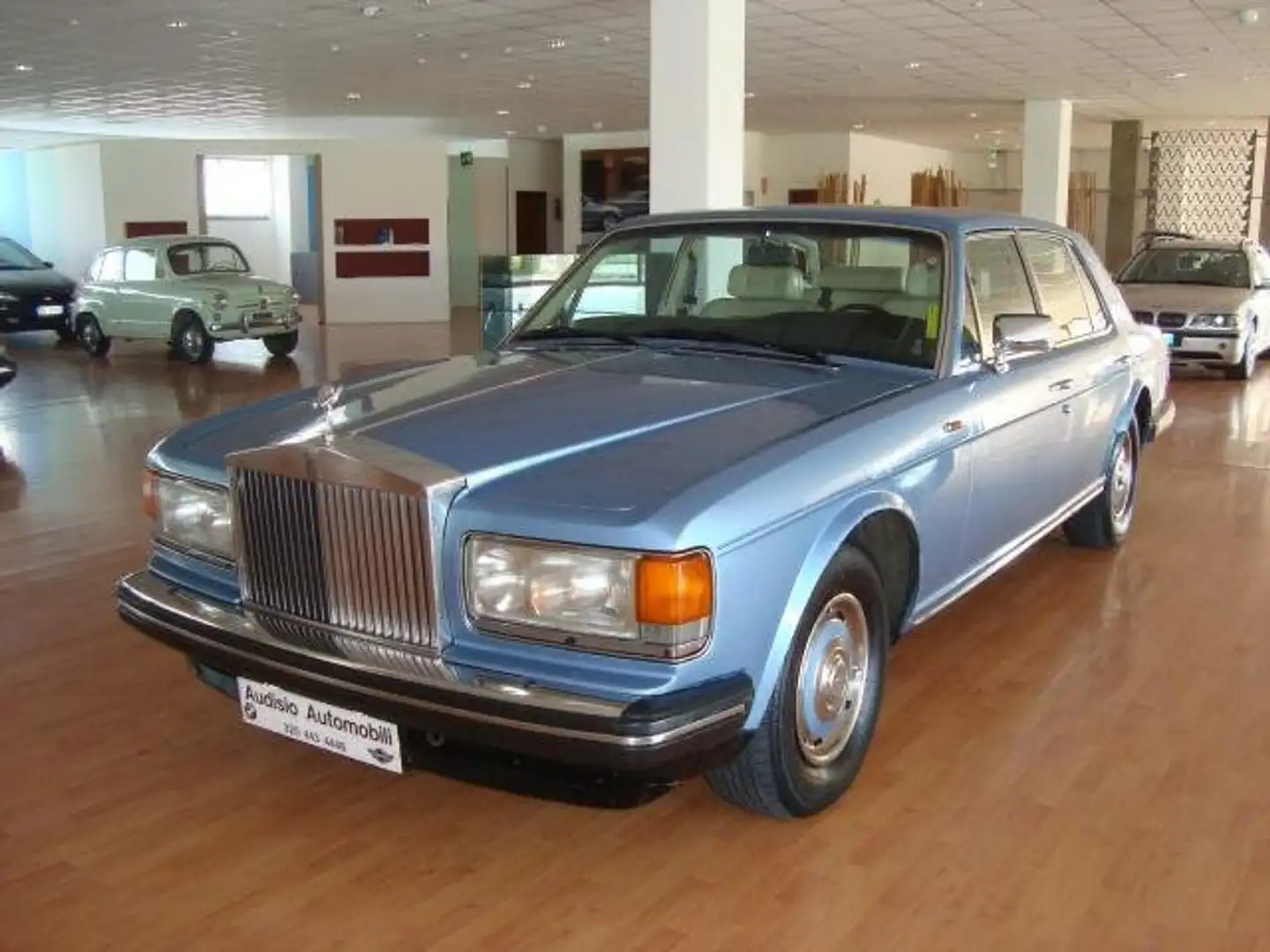 Rolls-Royce SILVER SPIRIT Bleu - 1