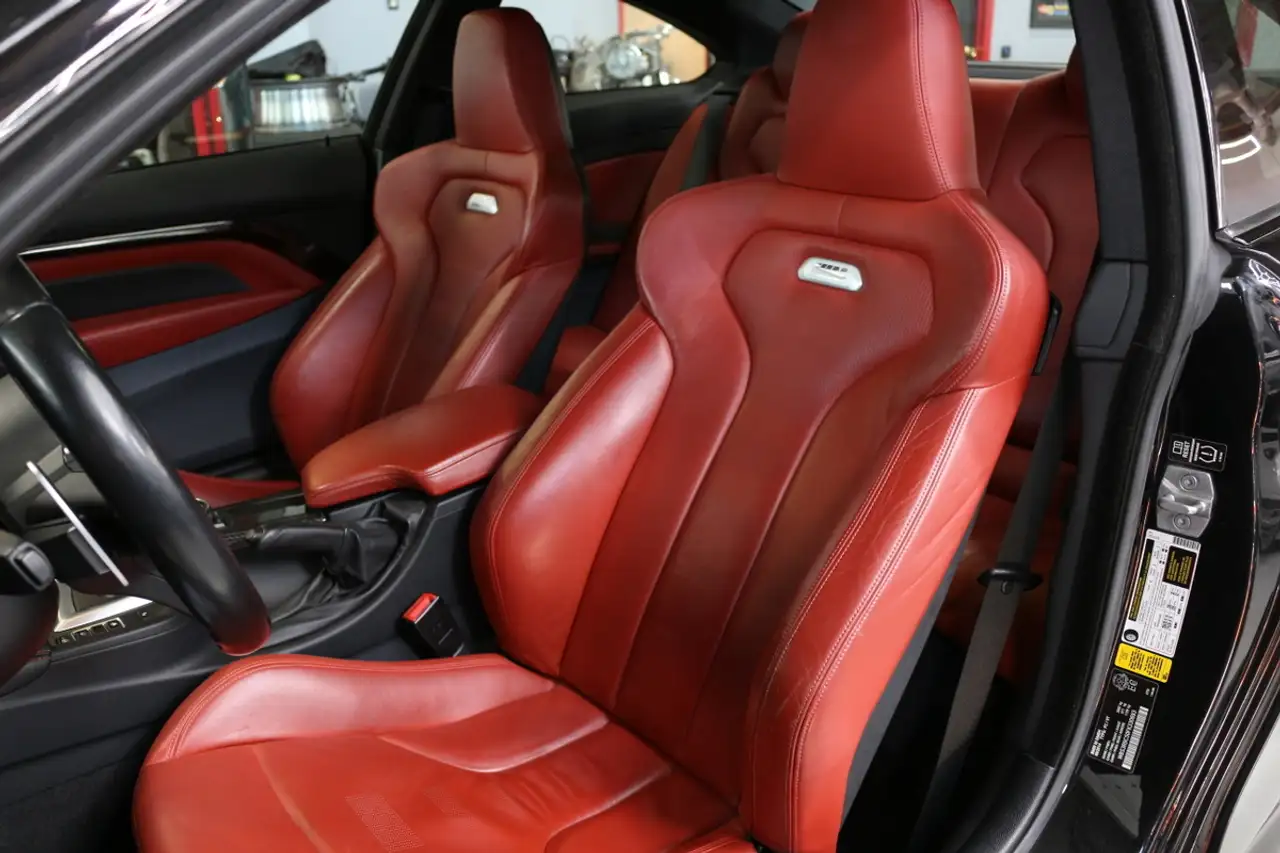 BMW M4 photo BMW M4
