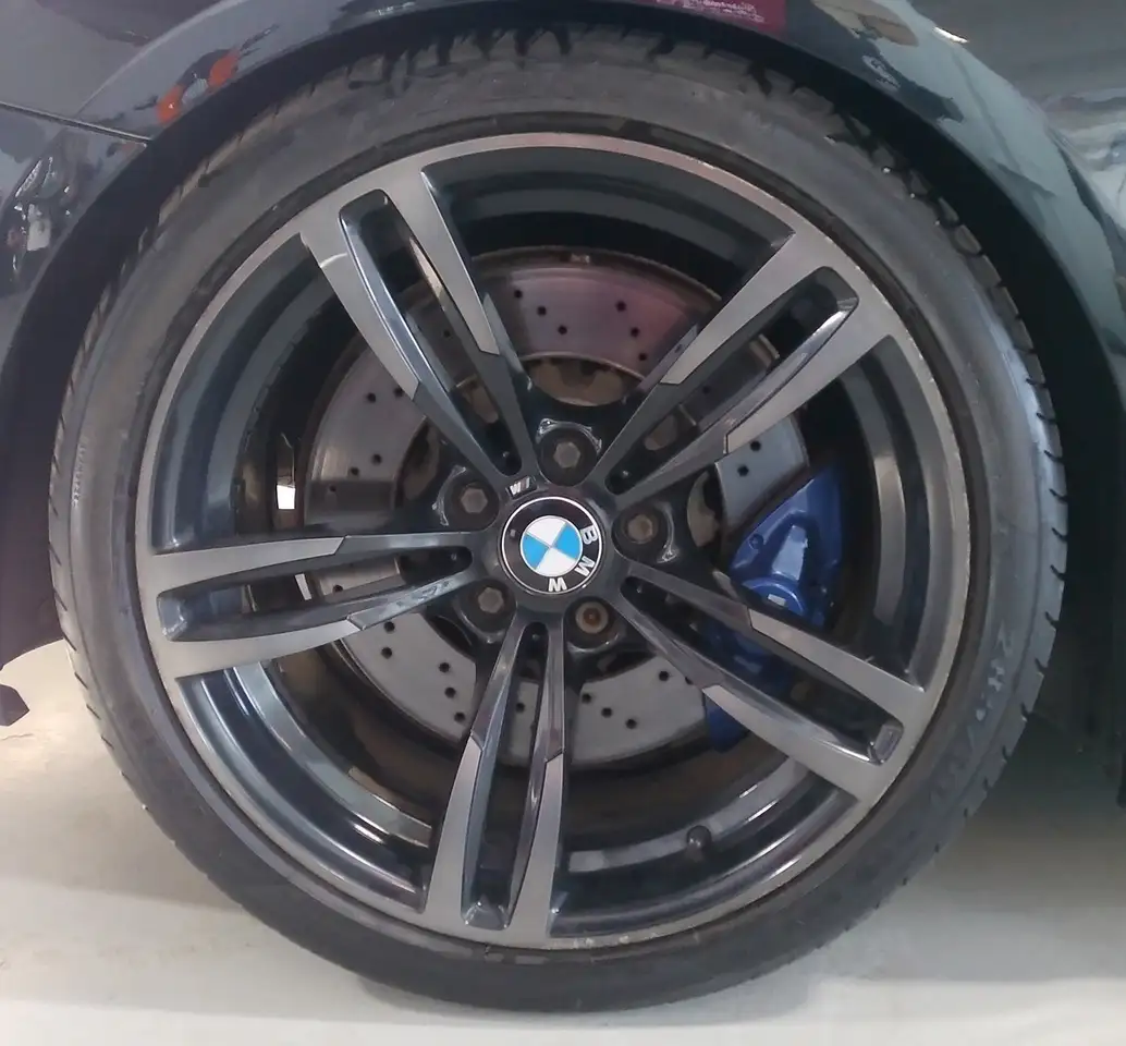 BMW M4 photo BMW M4