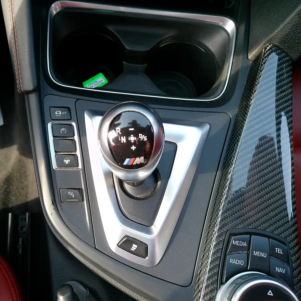 BMW M4 photo BMW M4