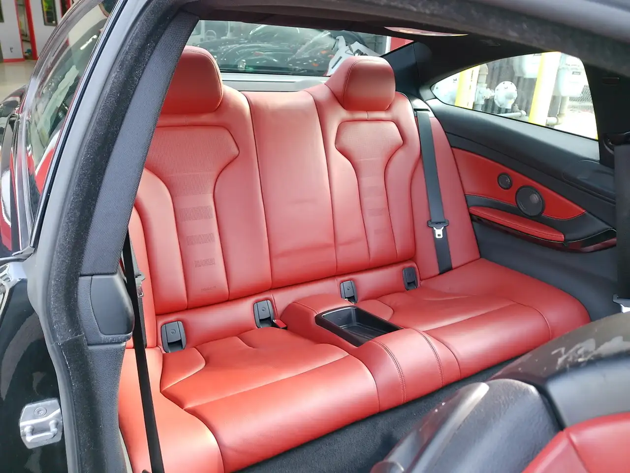 BMW M4 photo BMW M4