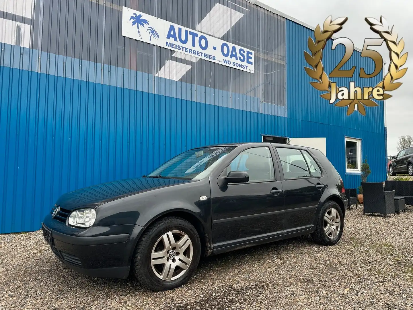 Volkswagen Golf 1.6 Comfortline**Schiebedach*AHK*Klima** Schwarz - 1