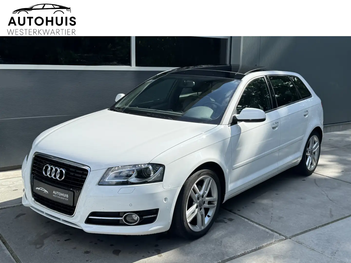 Audi A3 Sportback 1.4 TFSI 125PK H6 Attraction Pro Line Bu Weiß - 1