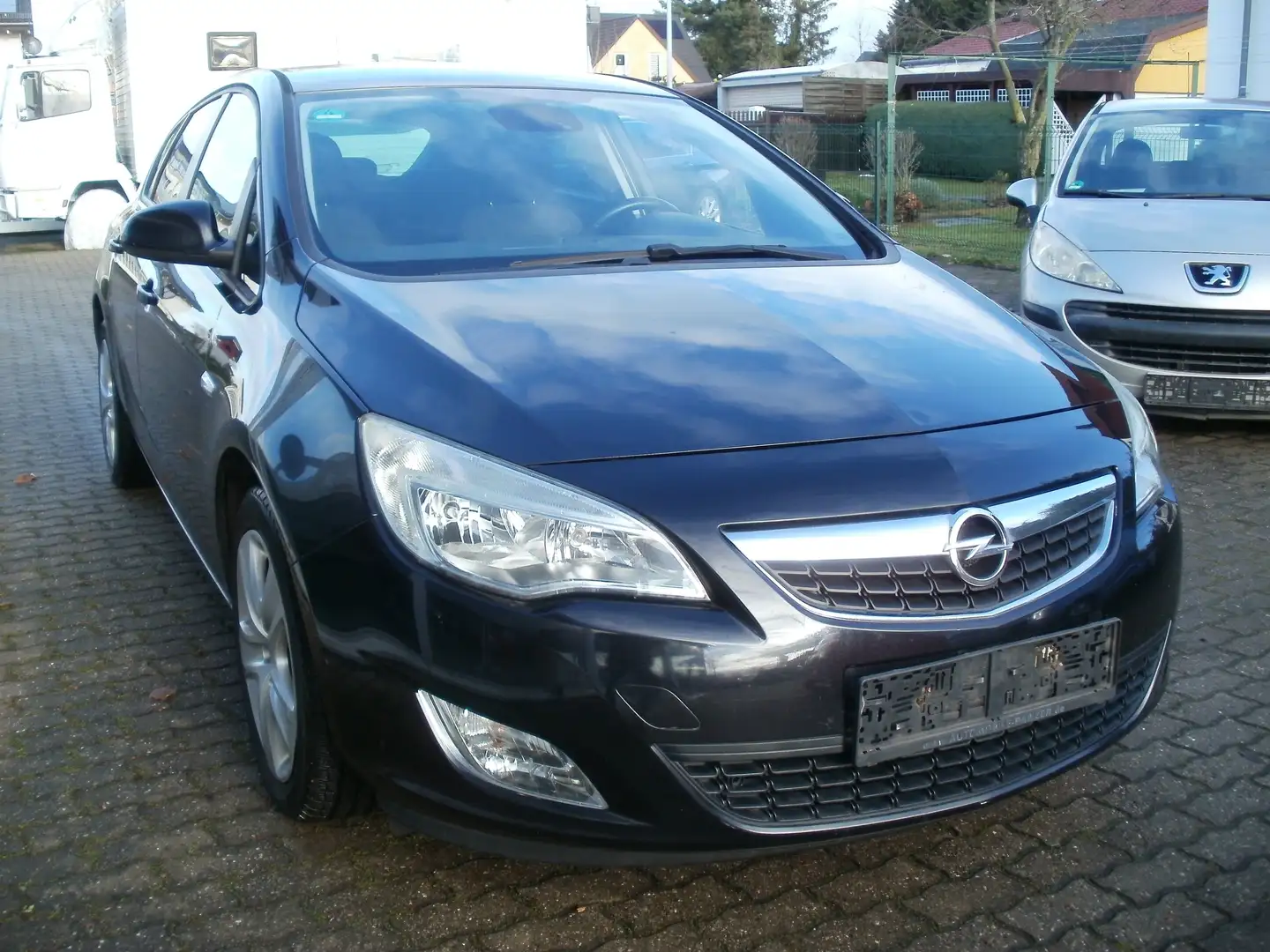 Opel Astra 1.4 ecoFLEX Design Edition Schwarz - 1
