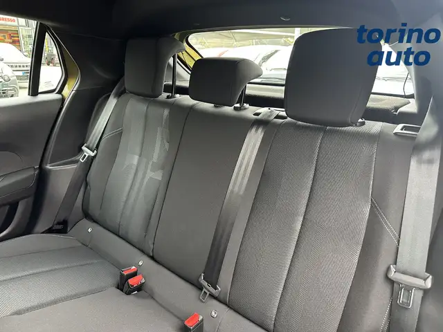 Lancia Ypsilon view 12