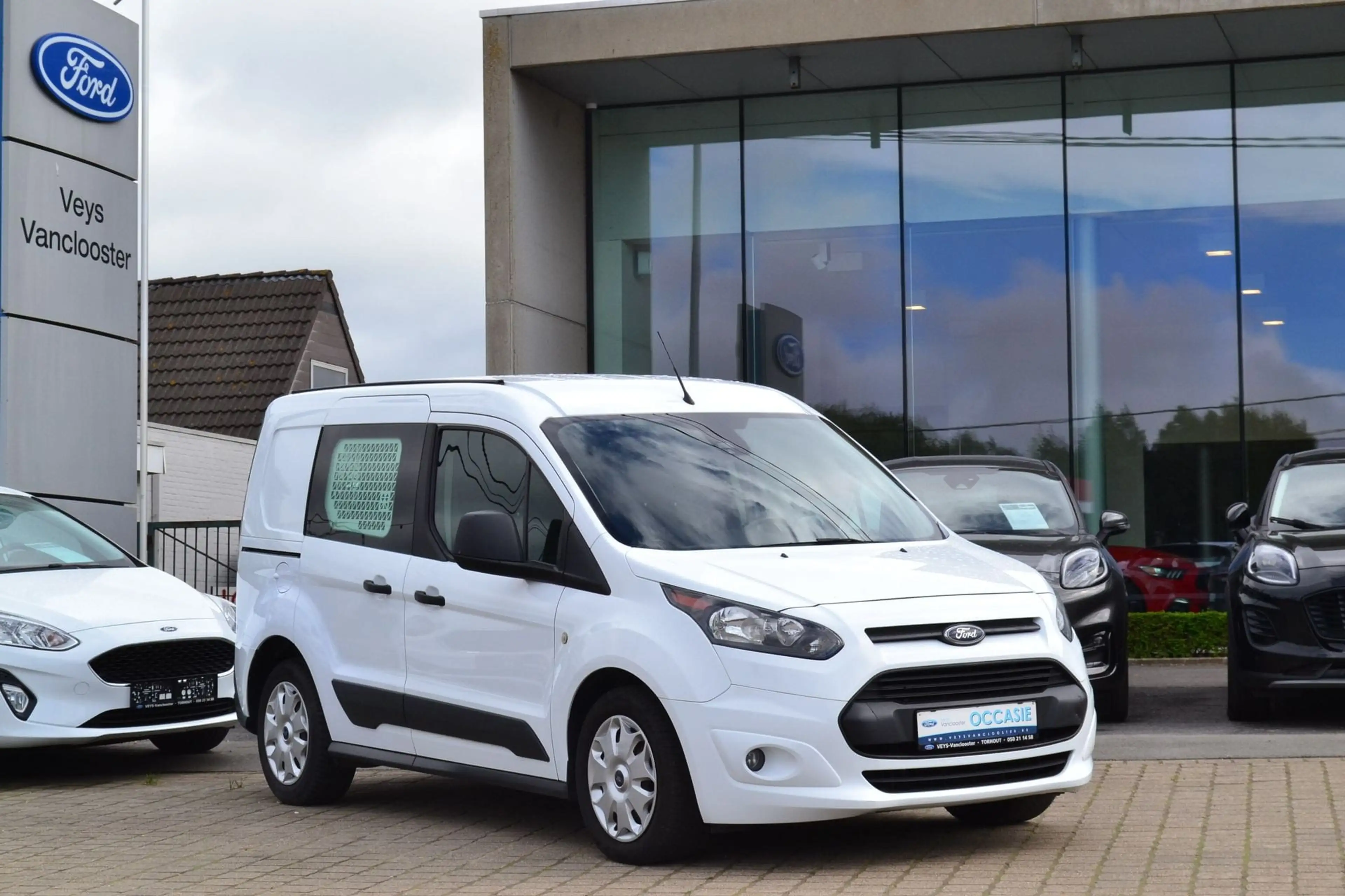 Ford Transit Connect Trend L1 1.5 TDCI - 10.000 euro + BTW
