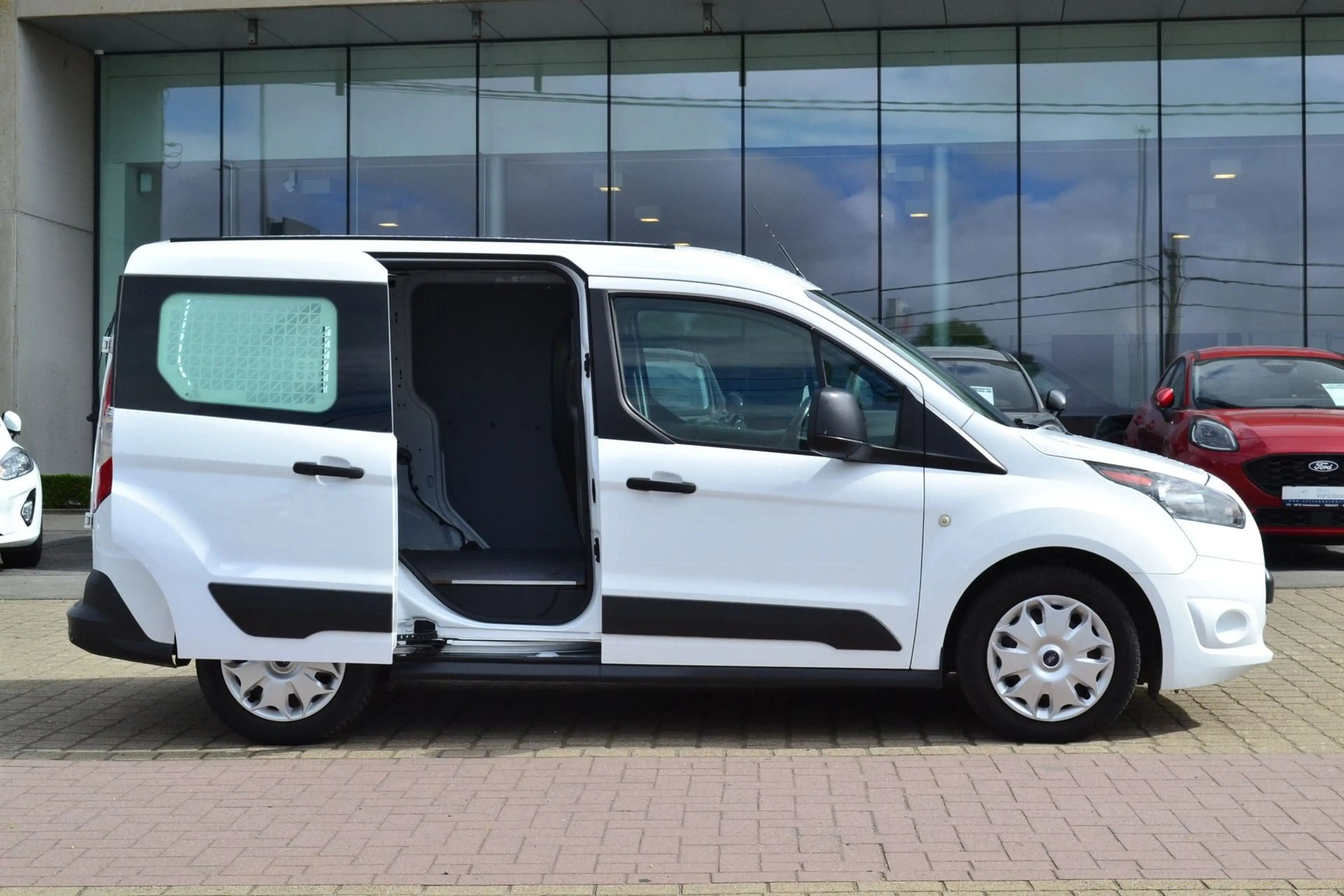Ford Transit Connect Trend L1 1.5 TDCI - 10.000 euro + BTW — photo 10