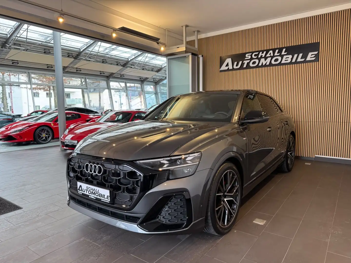 Audi Q8 TDI quattro S-LINE/ALLRADLEN/AHK/HEAD/MATRIX Grau - 1