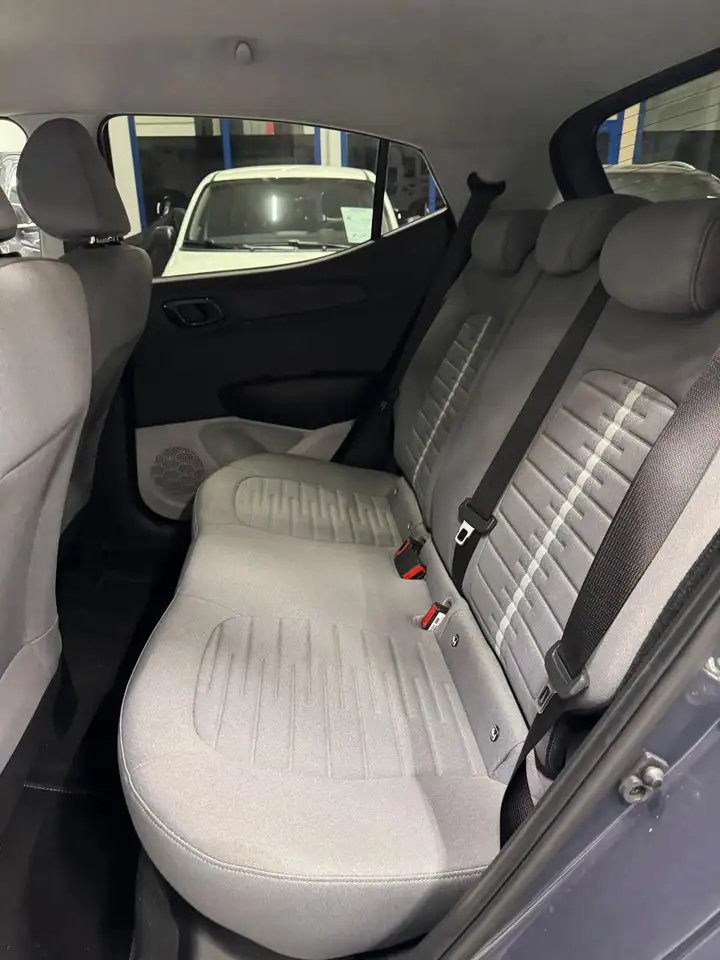 Hyundai i10 i10 1.0 MPI AT Prime 11