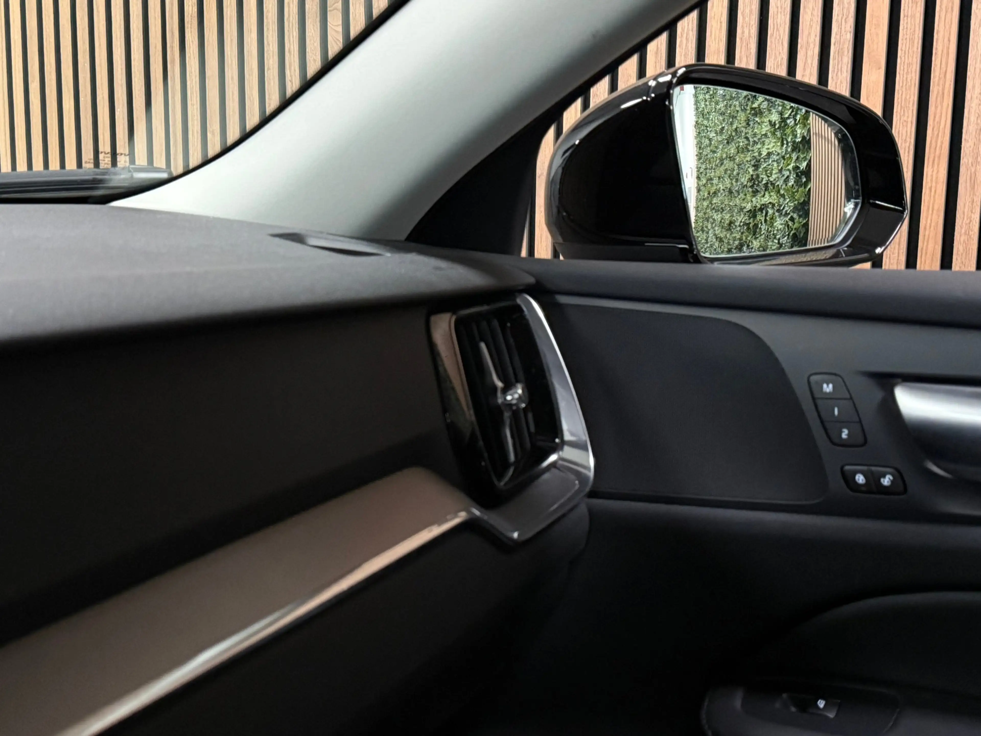 Volvo V60 B4 Plus Dark | Schuifdak | Trekhaak | Adaptieve Cr — photo 33