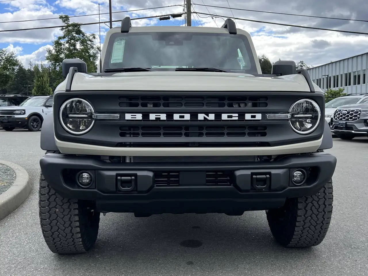 Ford Bronco снимка Ford Bronco