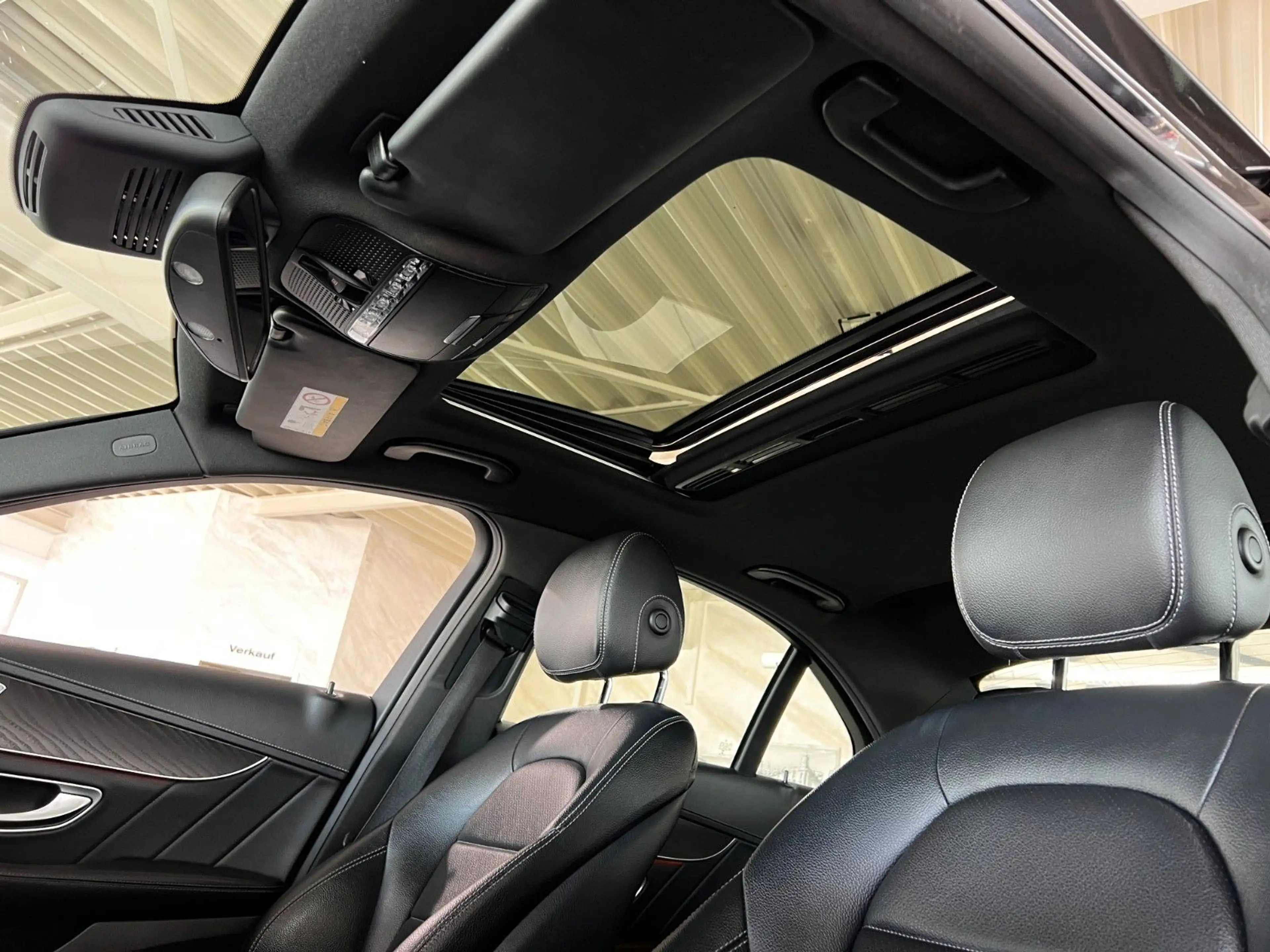 Mercedes-Benz C 200 CGI Lim. AMG | GSD | NAVI | SHZ | AHK — photo 19