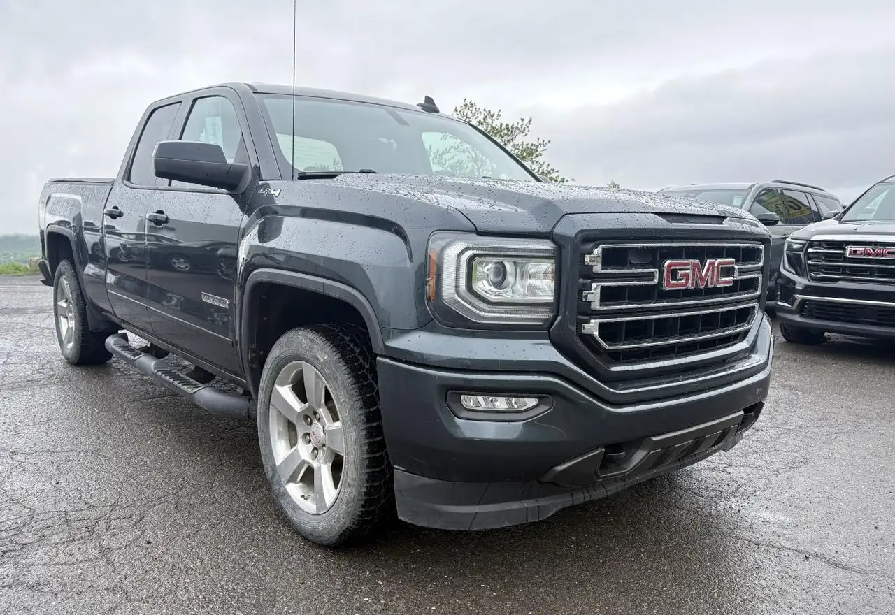 GMC Sierra 1500 fotografie GMC Sierra 1500