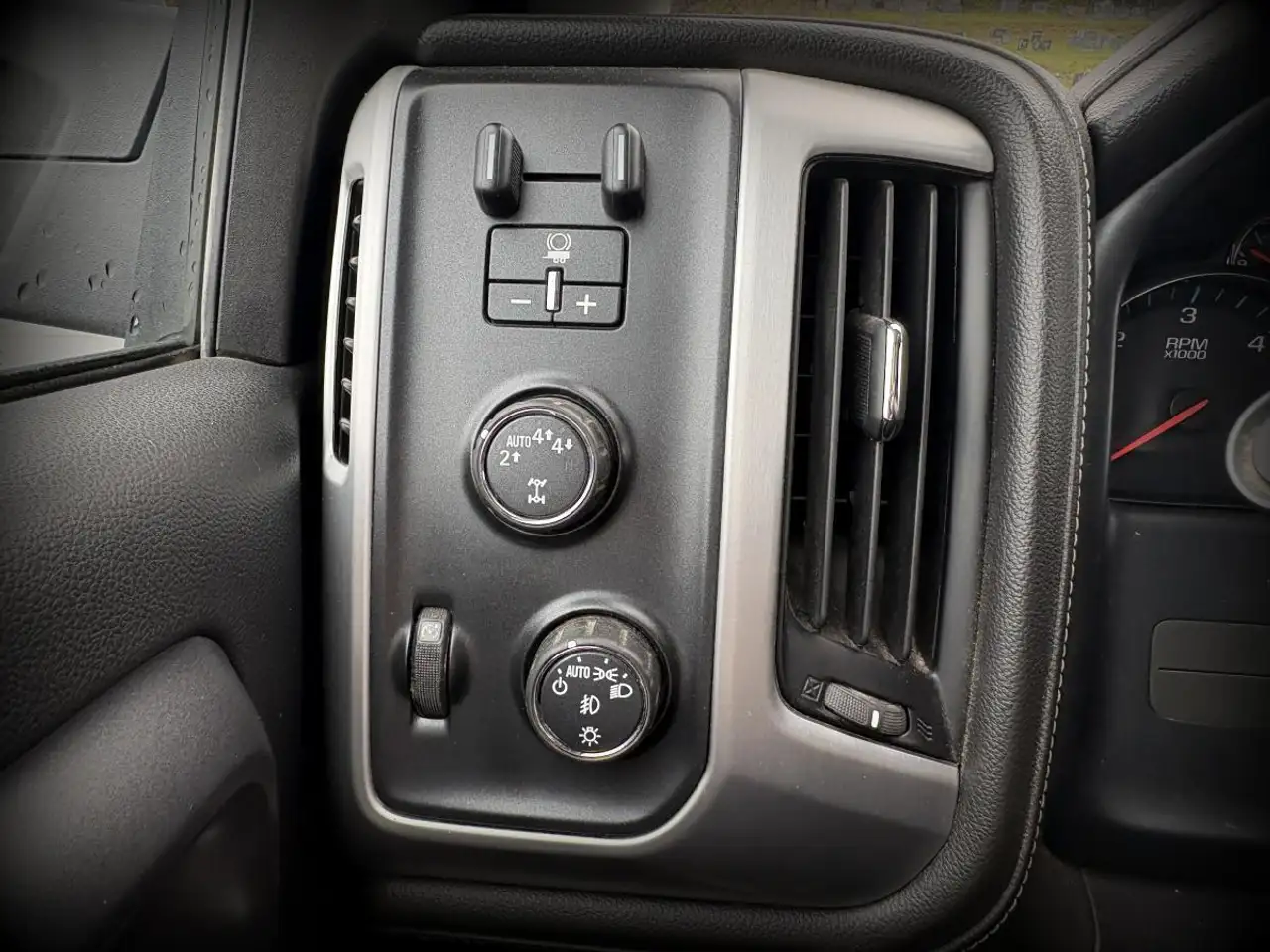GMC Sierra 1500 fotografie GMC Sierra 1500