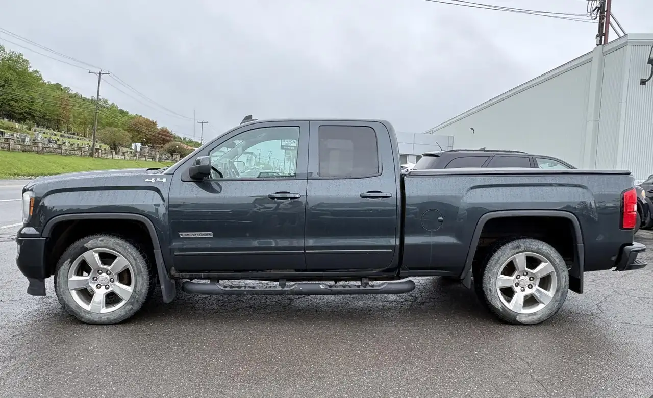 GMC Sierra 1500 fotografie GMC Sierra 1500
