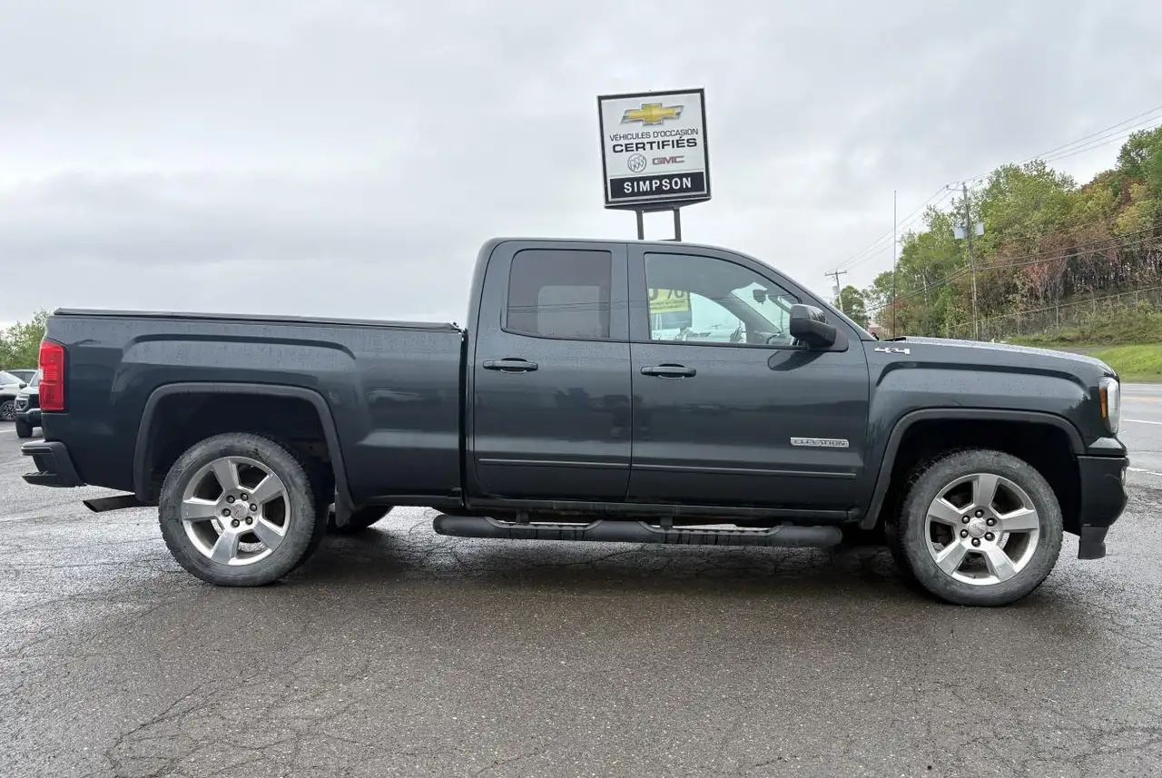 GMC Sierra 1500 fotografie GMC Sierra 1500