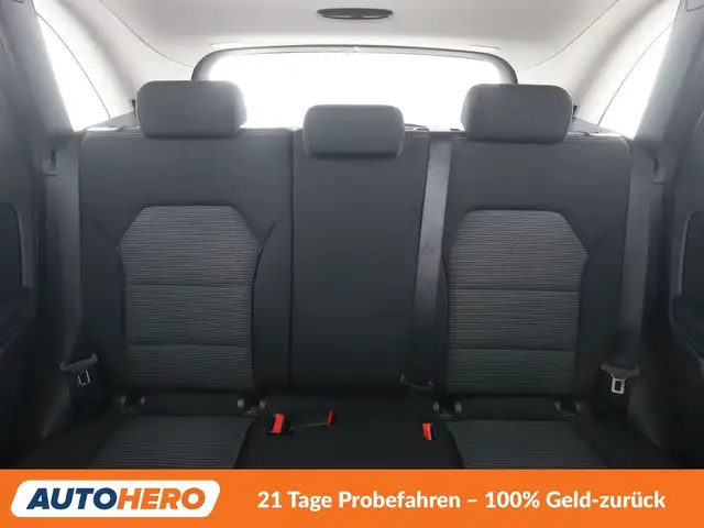 Mercedes-Benz B-Class view 15