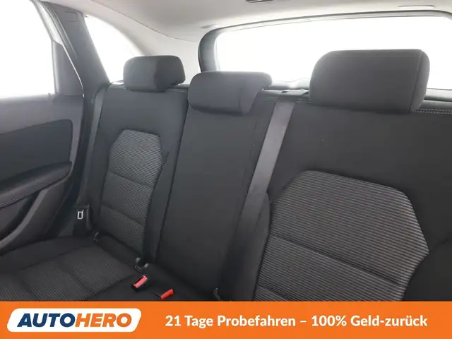 Mercedes-Benz B-Class view 14