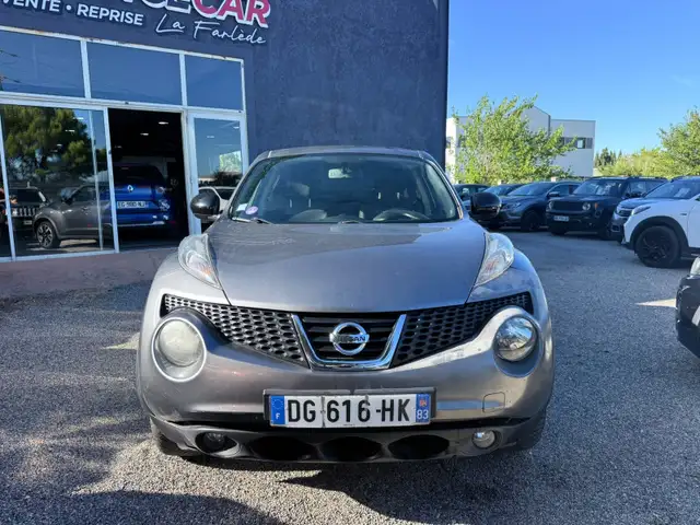 Nissan Juke view 2