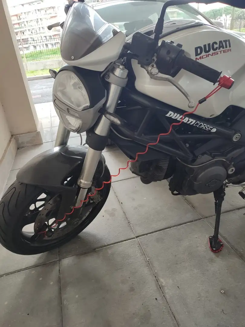 Ducati Monster 696 plus ( PERMUTO) Bianco - 1