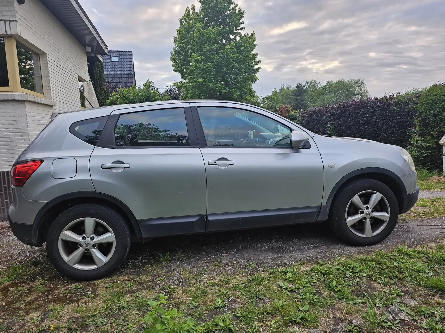 Nissan Qashqai 1.6i 2WD Acenta - 2